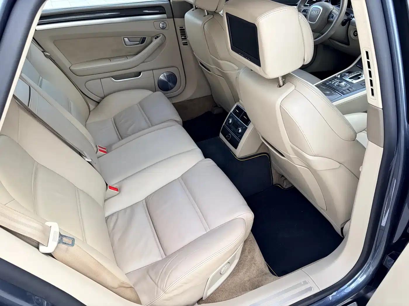 2008 Audi S8 5.2FSI quattro — миниатюра 17