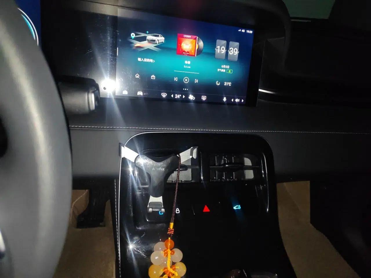 Leapmotor S01 2019 380 Standard Edition — миниатюра 13