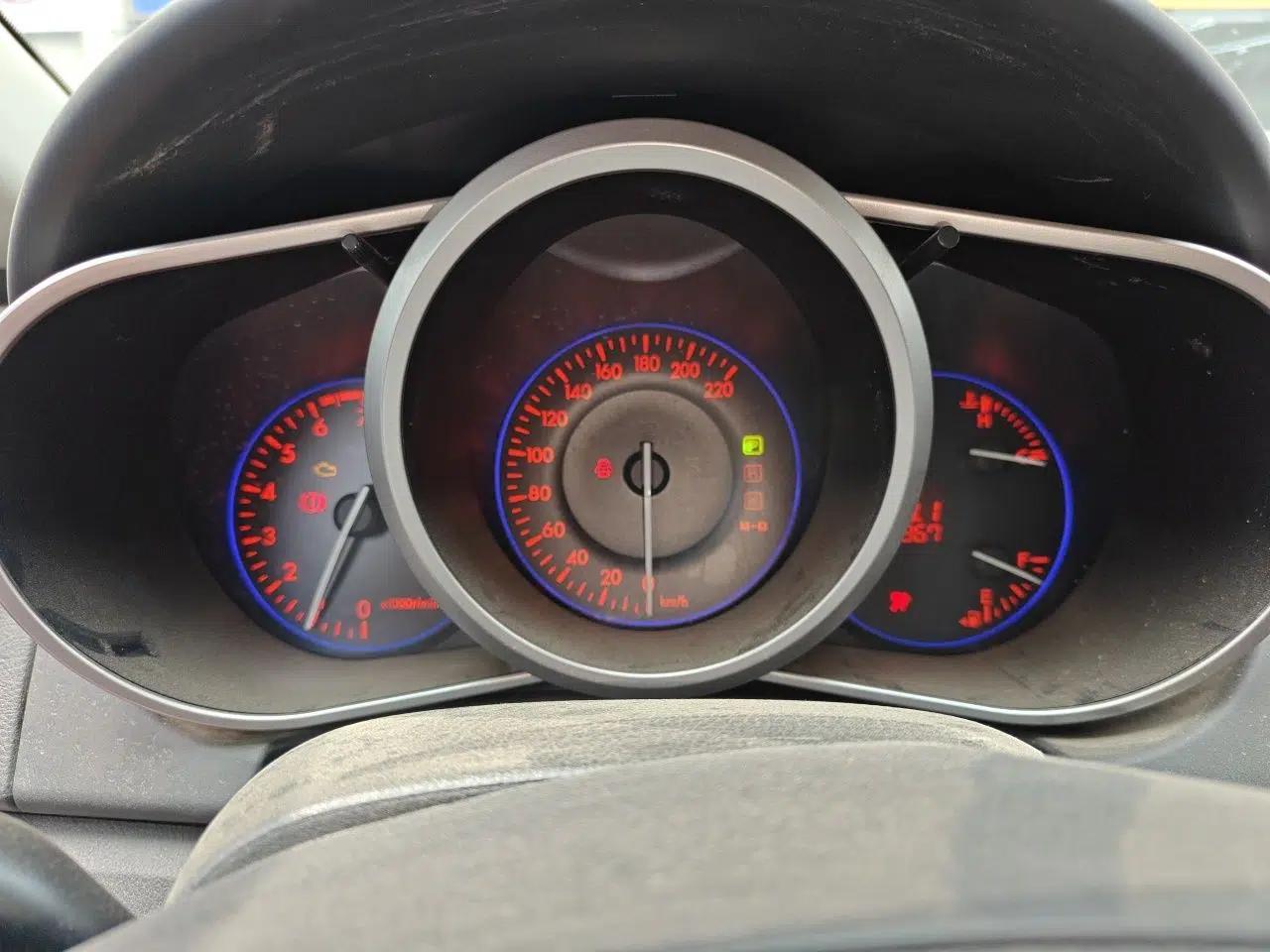 Mazda CX-7 2010 2.5L Luxury Edition — миниатюра 11