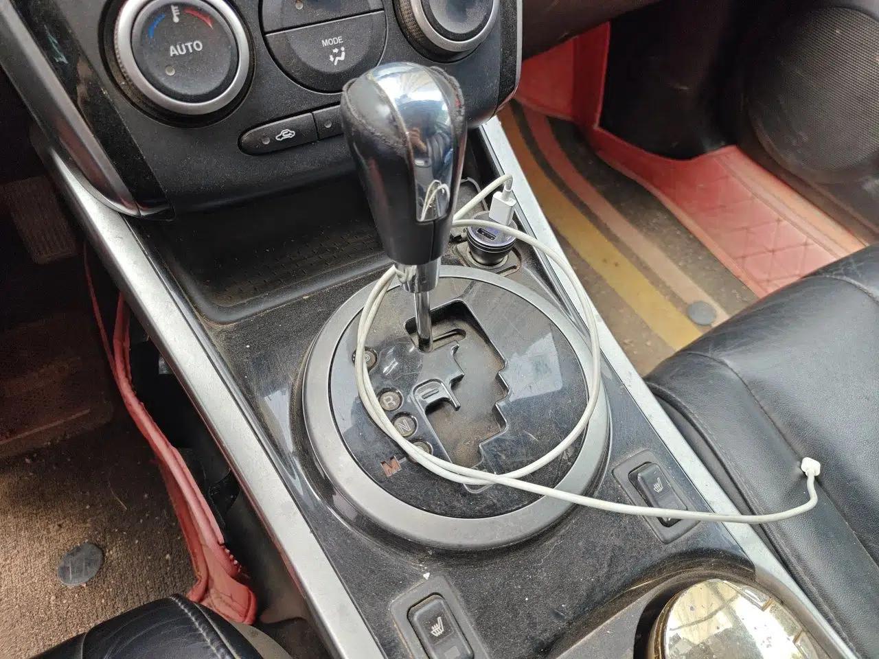 Mazda CX-7 2010 2.5L Luxury Edition — миниатюра 14