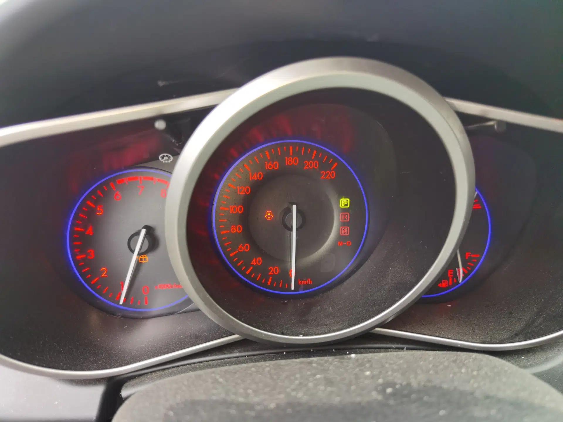 Mazda CX-7 2014 2.5L 2WD Luxury Edition — миниатюра 11