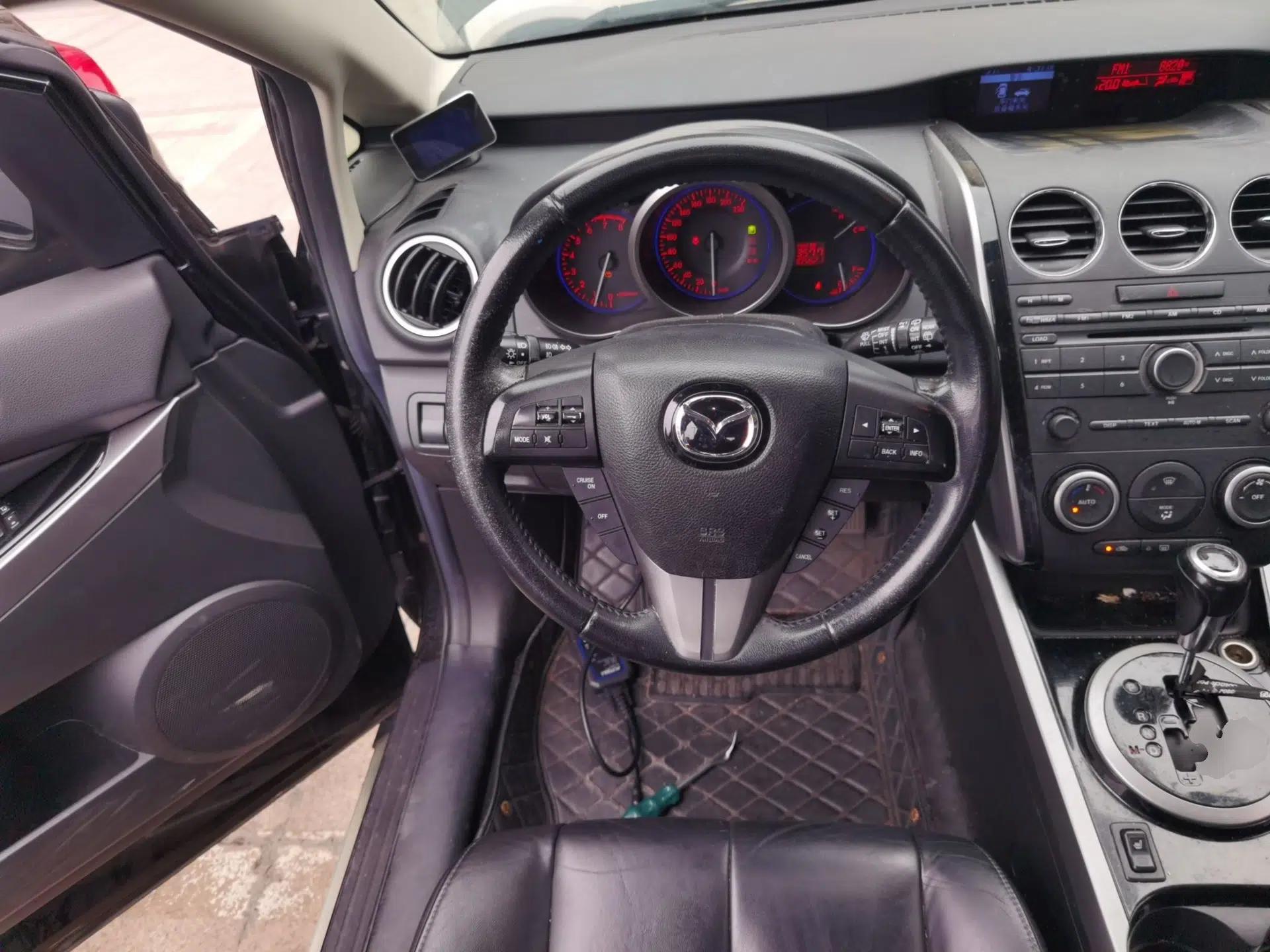 Mazda CX-7 2014 2.5L 2WD Luxury Edition — миниатюра 10
