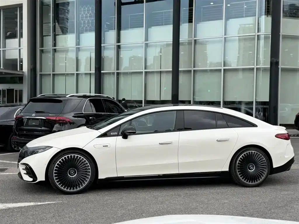 2022 Mercedes-Benz EQS AMG 53 4MATIC+ — миниатюра 3
