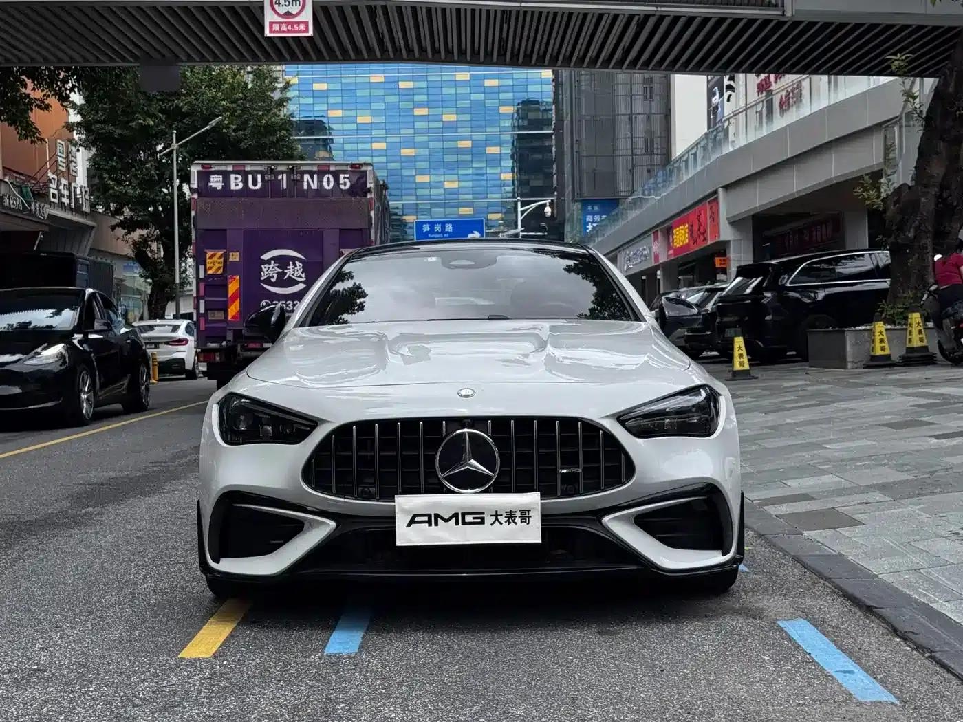 2025 Mercedes-Benz CLE AMG 53 4MATIC+ Coupe — миниатюра 2