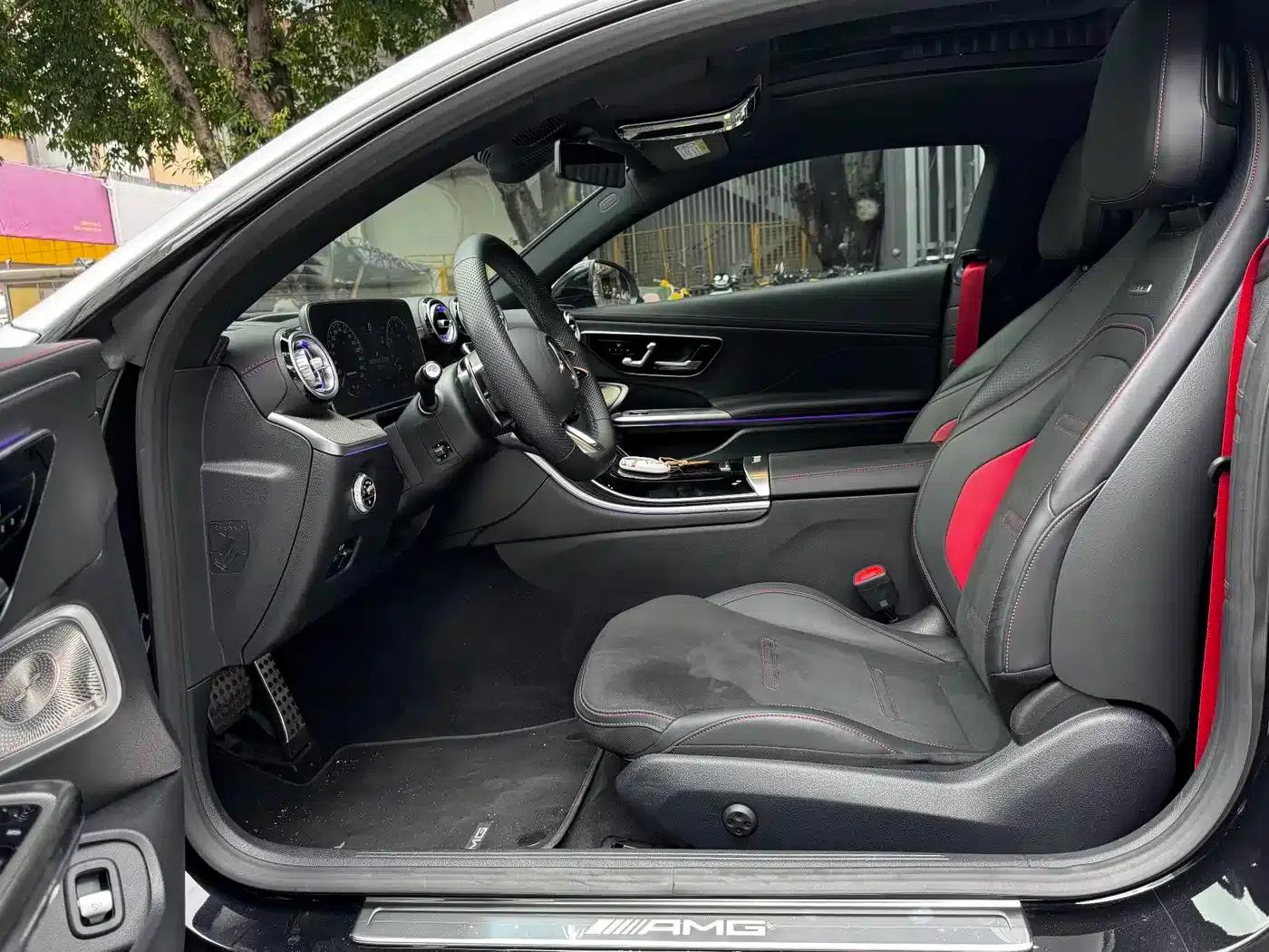 2025 Mercedes-Benz CLE AMG 53 4MATIC+ Coupe — миниатюра 5