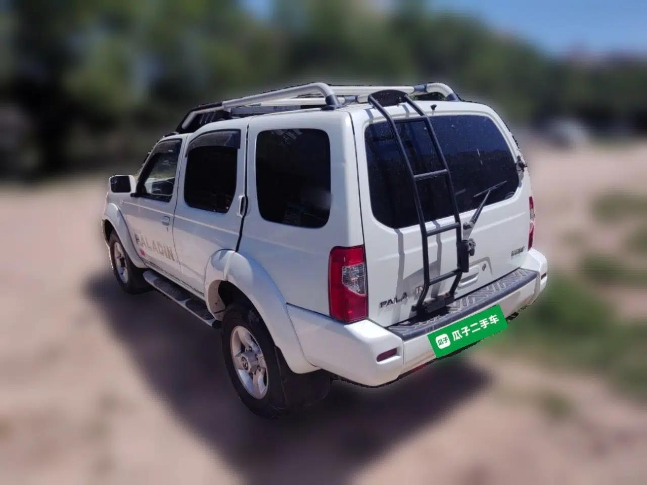 Nissan Paladin 2013 2.4L Two-Wheel Drive Standard Version China IV Standard — миниатюра 4