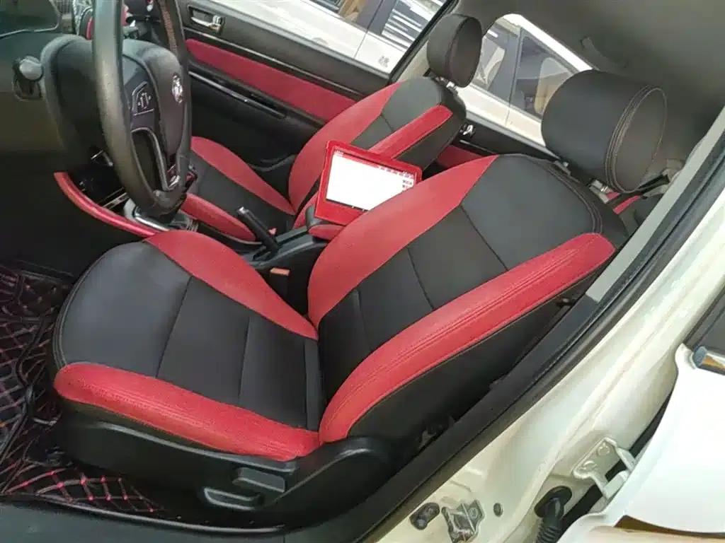 2015 Senova X25 1.5L Manual Comfort Model — миниатюра 15