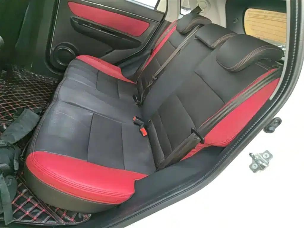 2015 Senova X25 1.5L Manual Comfort Model — миниатюра 17