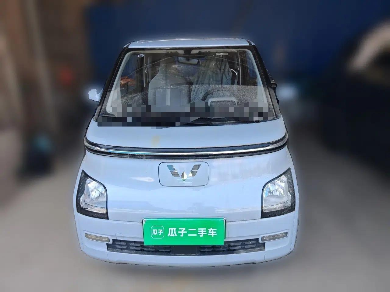 Wuling Air ev 2023 - Four Seats - Standard Edition — миниатюра 2