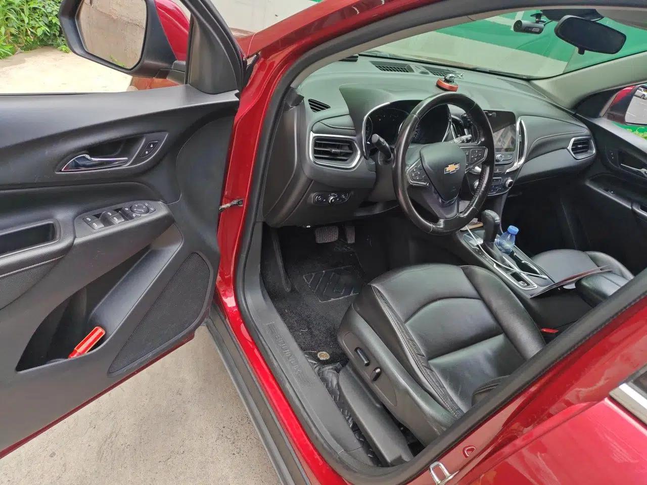 Chevrolet Equinox 2018 535T Automatic YuJie Edition — миниатюра 16