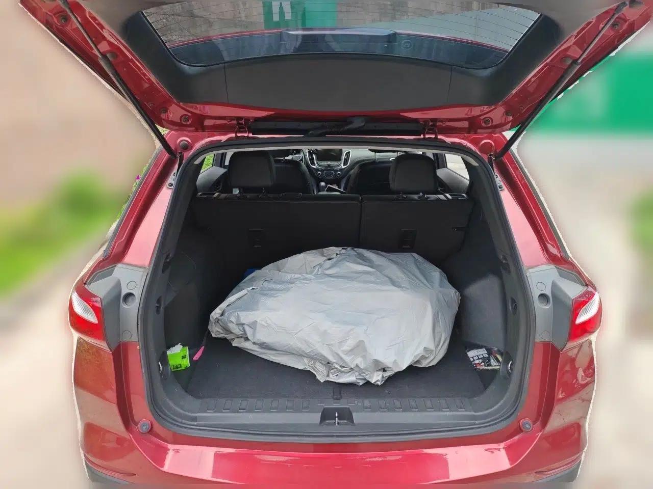 Chevrolet Equinox 2018 535T Automatic YuJie Edition — миниатюра 19