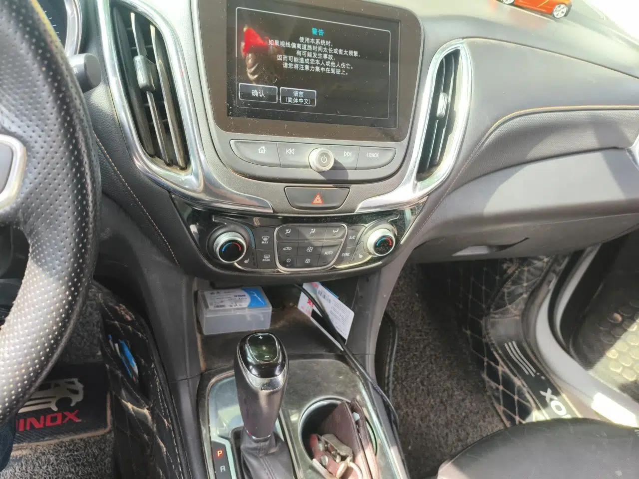 Chevrolet Equinox 2018 535T Automatic YuJie Edition — миниатюра 13