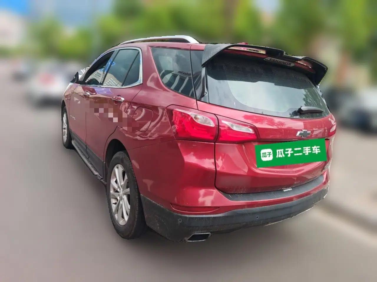 Chevrolet Equinox 2017 RS 550T Automatic All-Wheel-Drive Boundary Edition — миниатюра 4