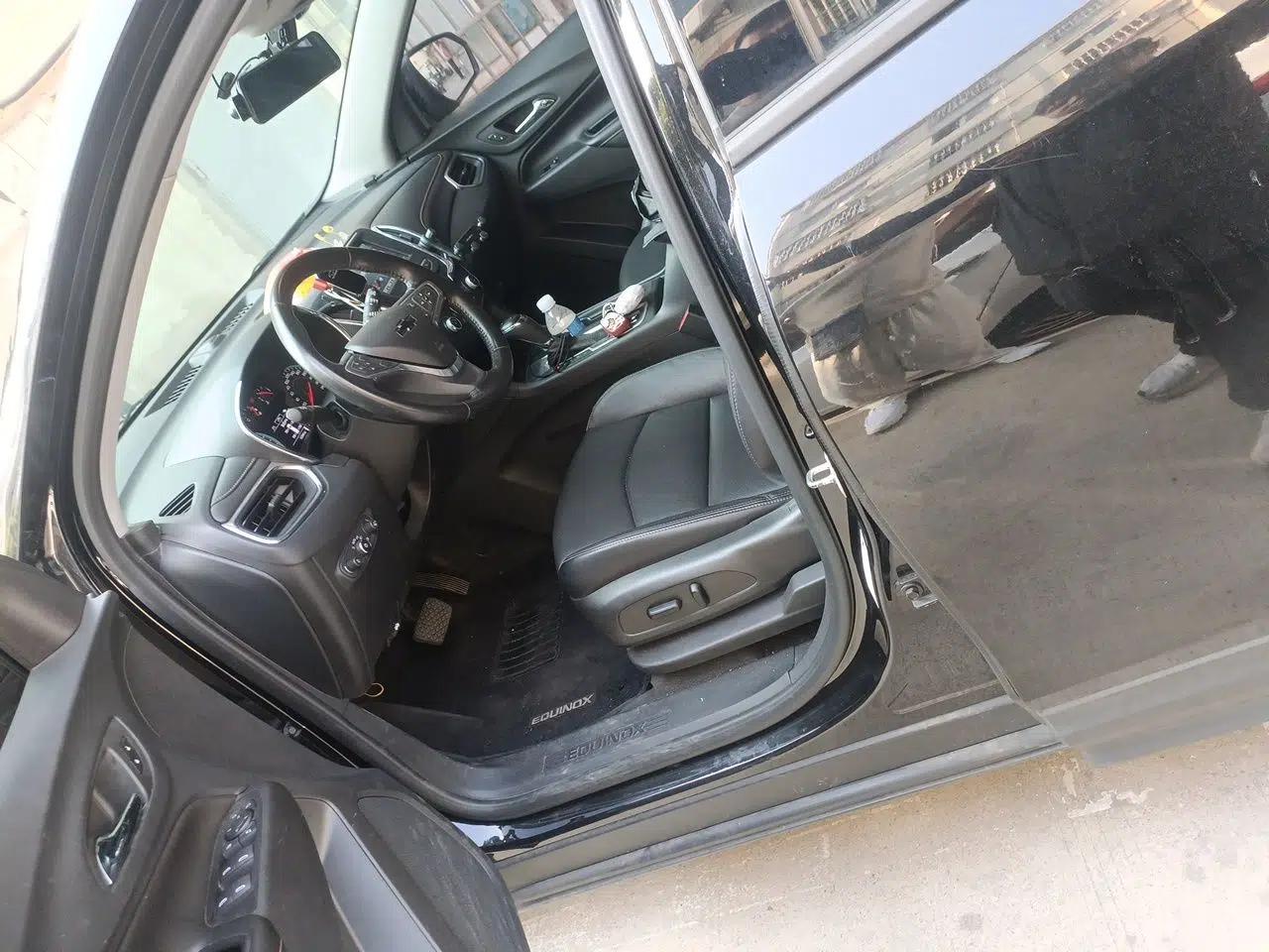 Chevrolet Equinox 2019 535T Automatic Chijie Edition China VI — миниатюра 15