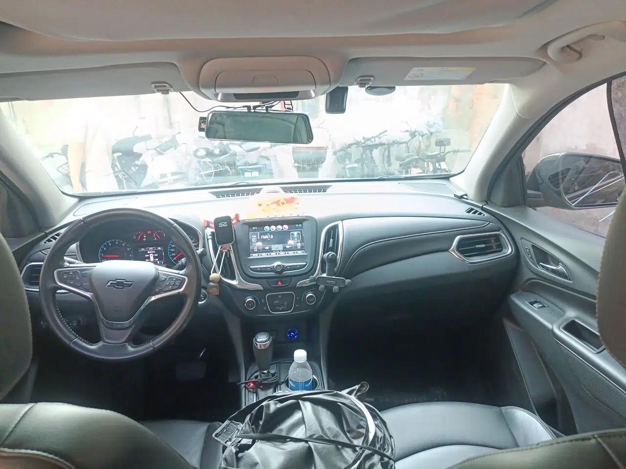 Chevrolet Equinox 2019 535T Automatic Chijie Edition China VI — миниатюра 9