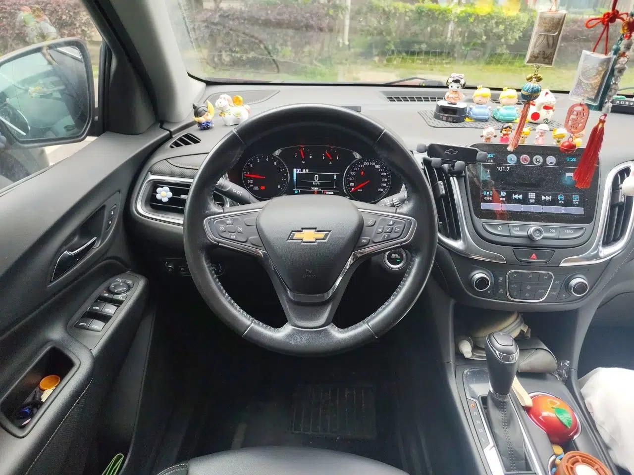 Chevrolet Equinox 2018 535T Automatic YuJie Edition — миниатюра 10