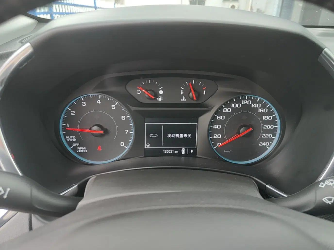 Chevrolet Equinox 2019 535T Automatic Chijie Edition China VI — миниатюра 14