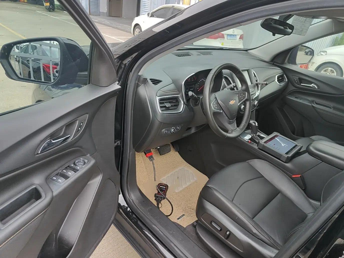 Chevrolet Equinox 2019 535T Automatic Chijie Edition China VI — миниатюра 18