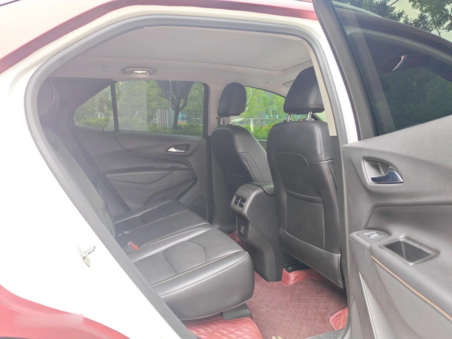 Chevrolet Equinox 2019 535T Automatic YuJie Edition China VI — миниатюра 19