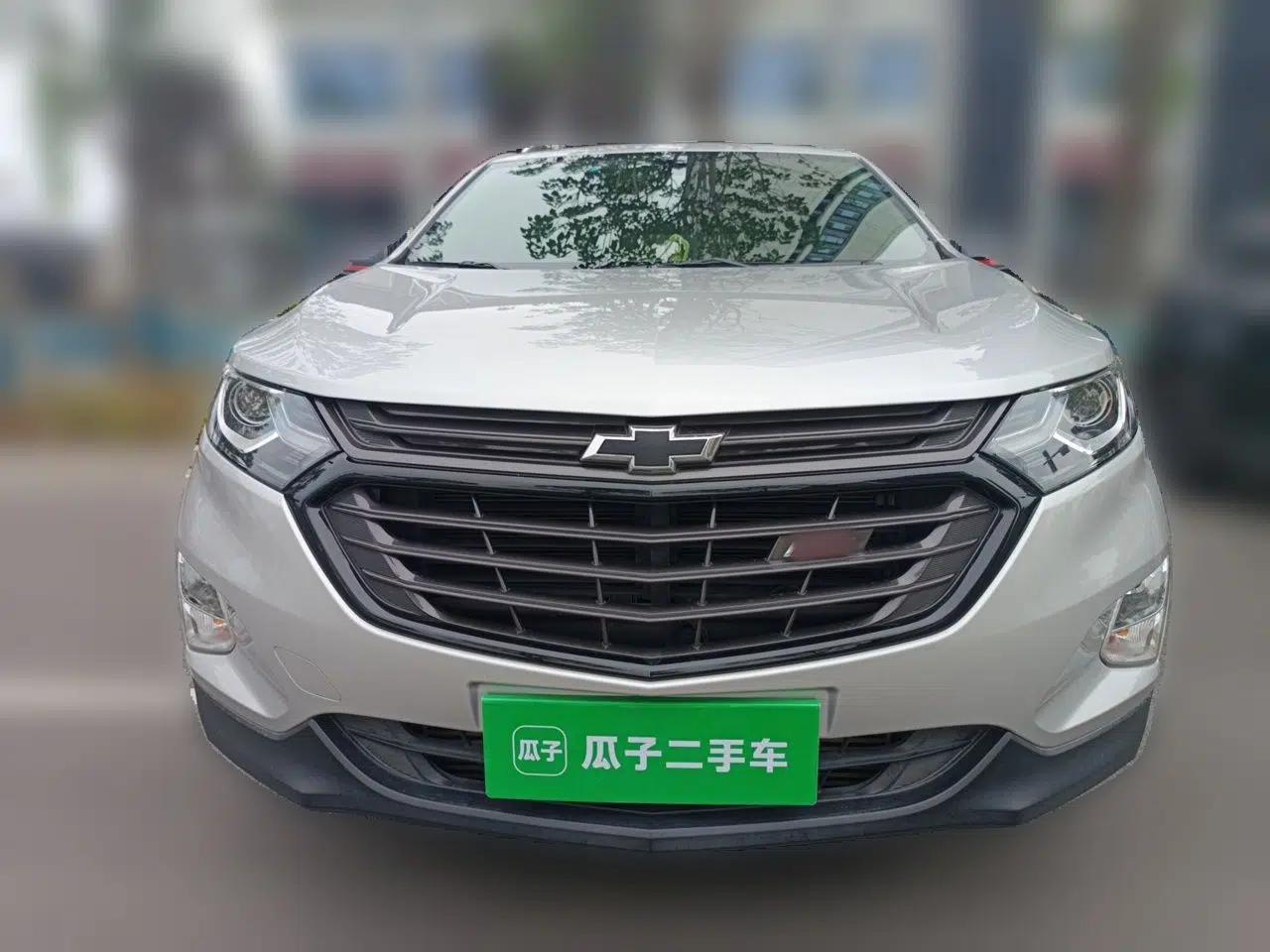Chevrolet Equinox 2019 Redline 550T Automatic All-Wheel-Drive RS Model China VI Standard — миниатюра 2