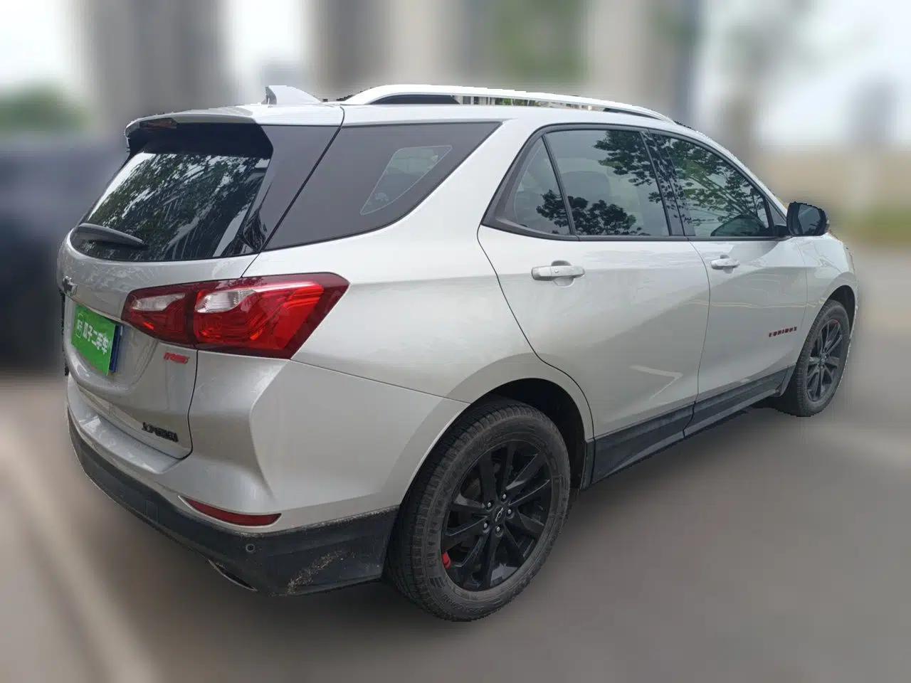 Chevrolet Equinox 2019 Redline 550T Automatic All-Wheel-Drive RS Model China VI Standard — миниатюра 6