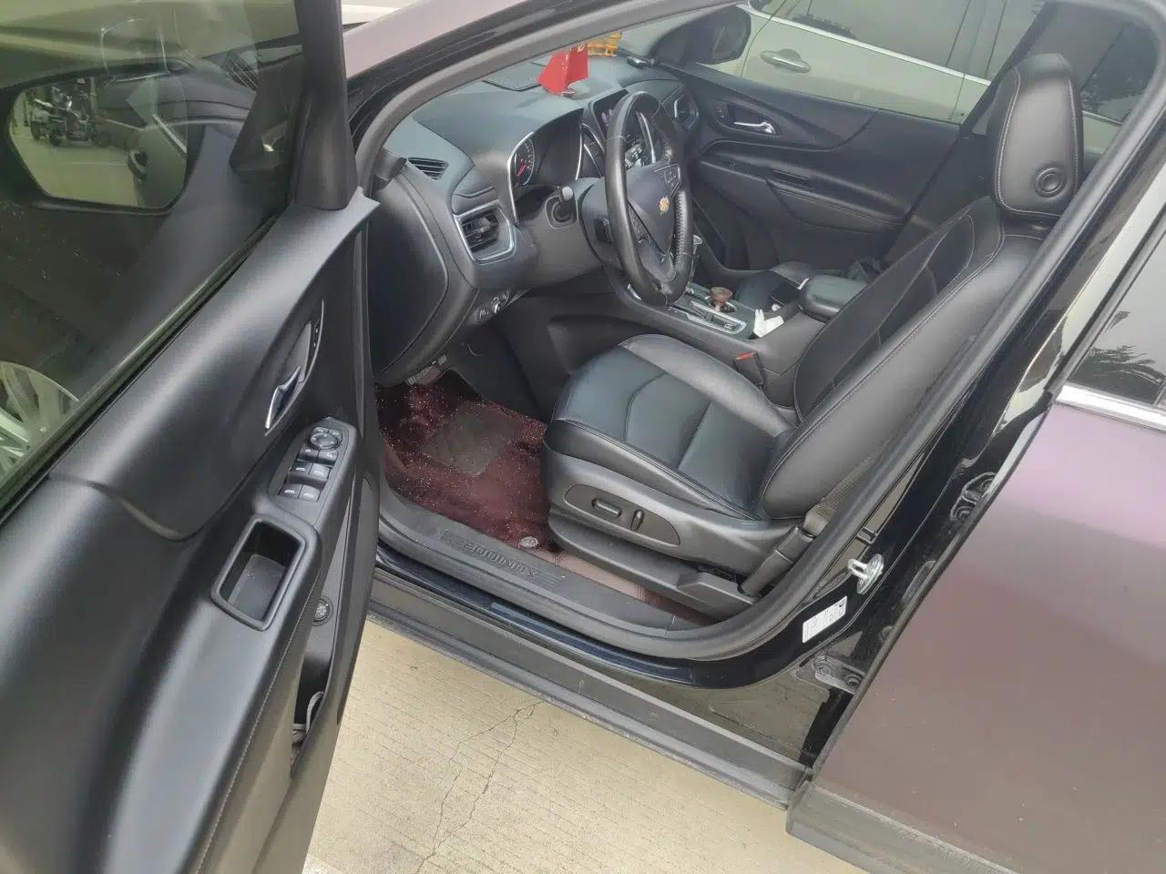 Chevrolet Equinox 2019 535T Automatic YuJie Edition China VI — миниатюра 16
