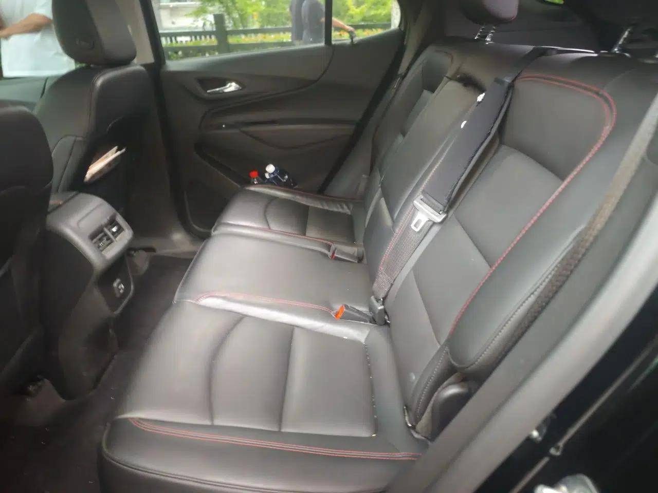Chevrolet Equinox 2019 Redline 550T Automatic All-Wheel-Drive RS Model China VI Standard — миниатюра 17