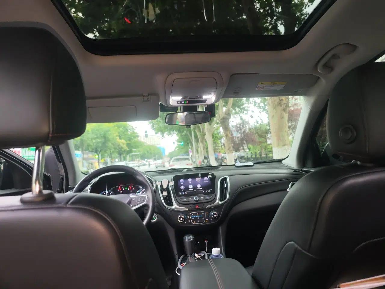 Chevrolet Equinox 2019 Redline 550T Automatic All-Wheel-Drive RS Model China VI Standard — миниатюра 18