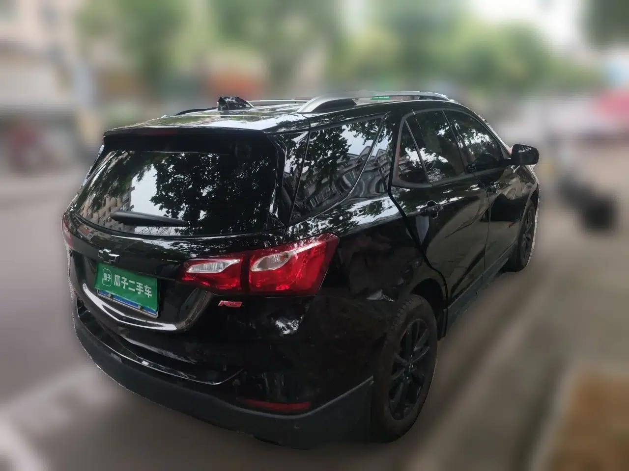 Chevrolet Equinox 2019 Redline 550T Automatic All-Wheel-Drive RS Model China VI Standard — миниатюра 6