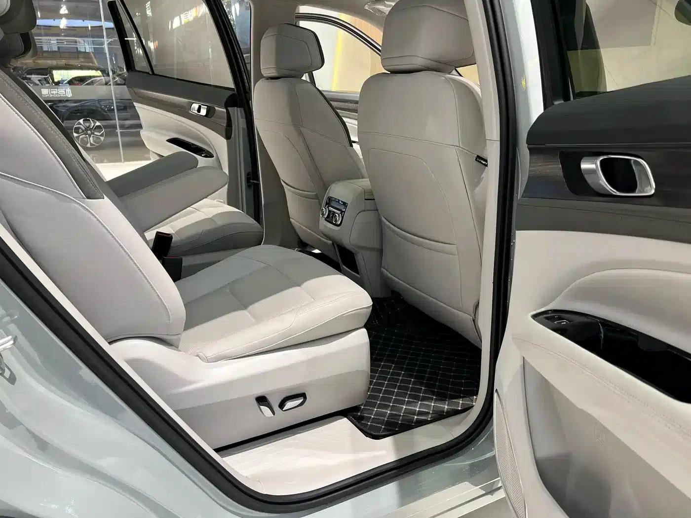 Lingyu New Energy 2025 Premium Edition — миниатюра 14