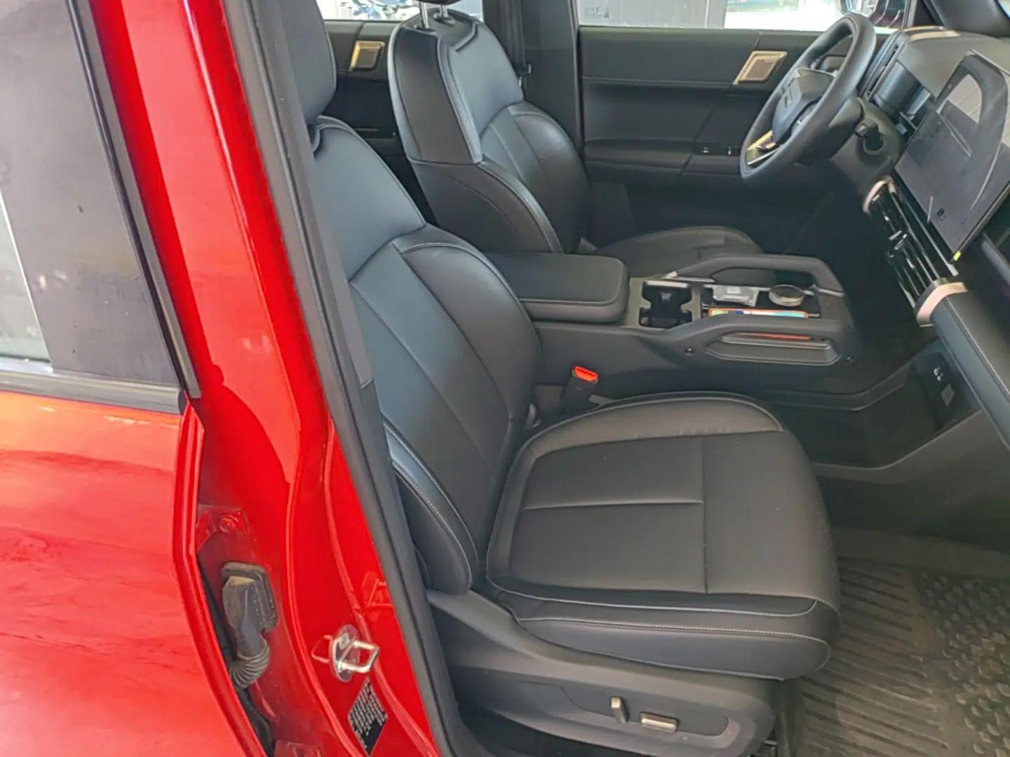Chery Fengyun Fulwin X3 Plus 2025 Model 501 Four-Wheel Drive Smart Leading Edition — миниатюра 24