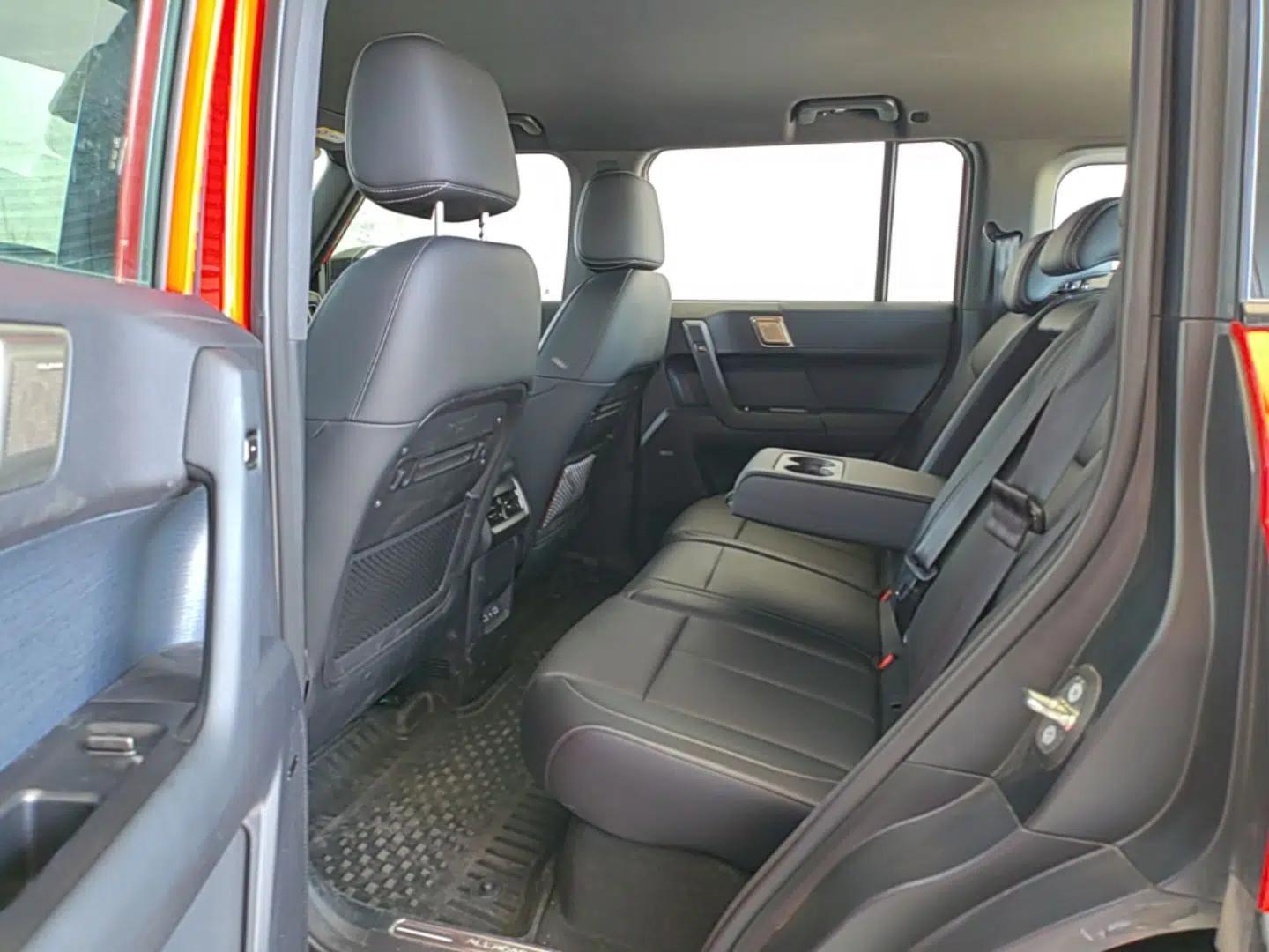Chery Fengyun Fulwin X3 Plus 2025 Model 501 Four-Wheel Drive Smart Leading Edition — миниатюра 25