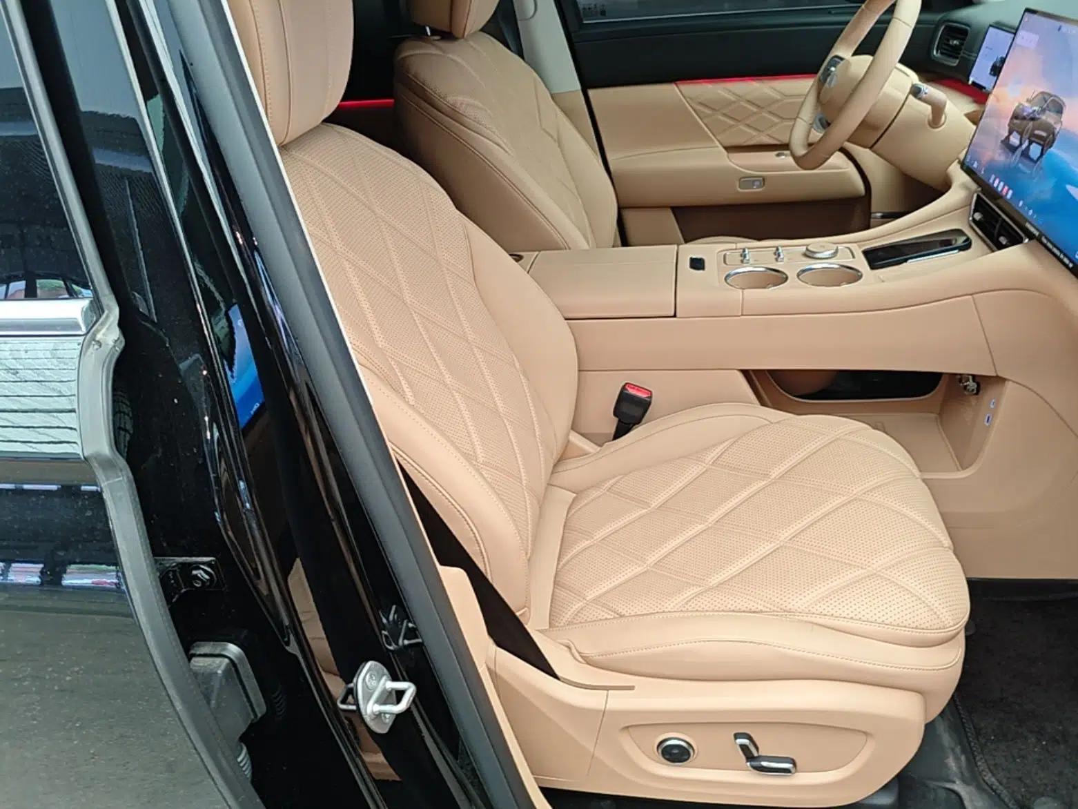 Chery Fengyun T11 2026 Model 220 Rear-Drive Dual IMAX Theater Edition — миниатюра 19