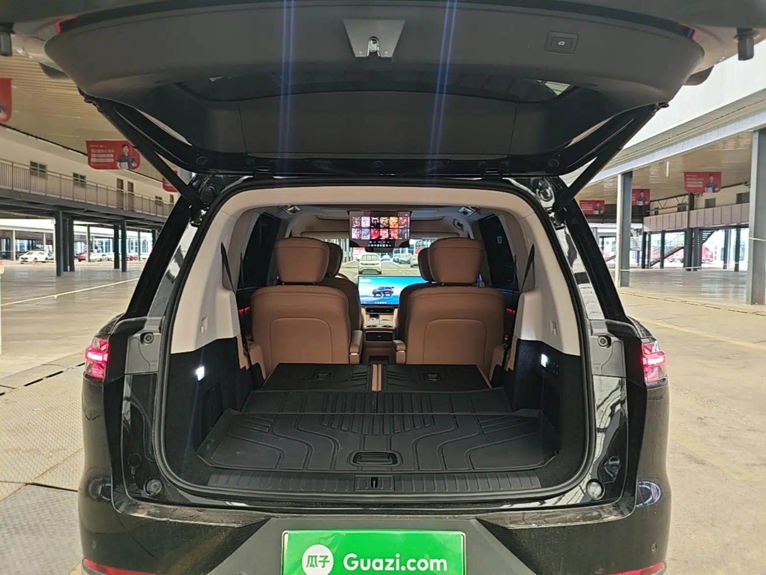 Chery Fengyun T11 2026 Model 220 Rear-Drive Dual IMAX Theater Edition — миниатюра 22