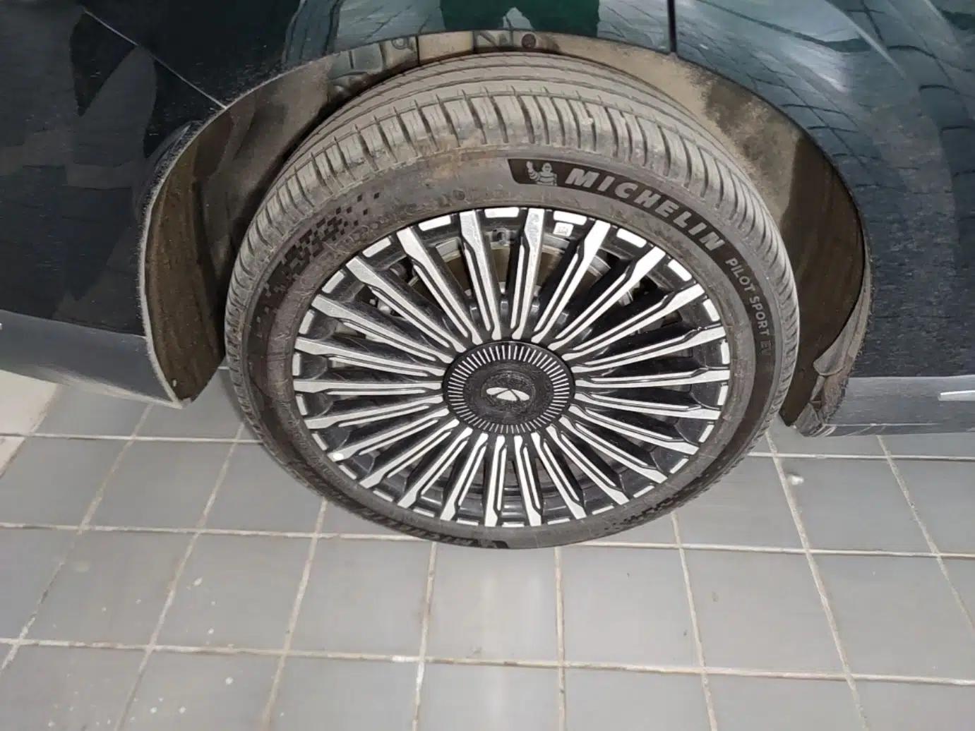 Chery Fengyun T11 2026 Model 220 All-Wheel Drive Family Fun Edition — миниатюра 11