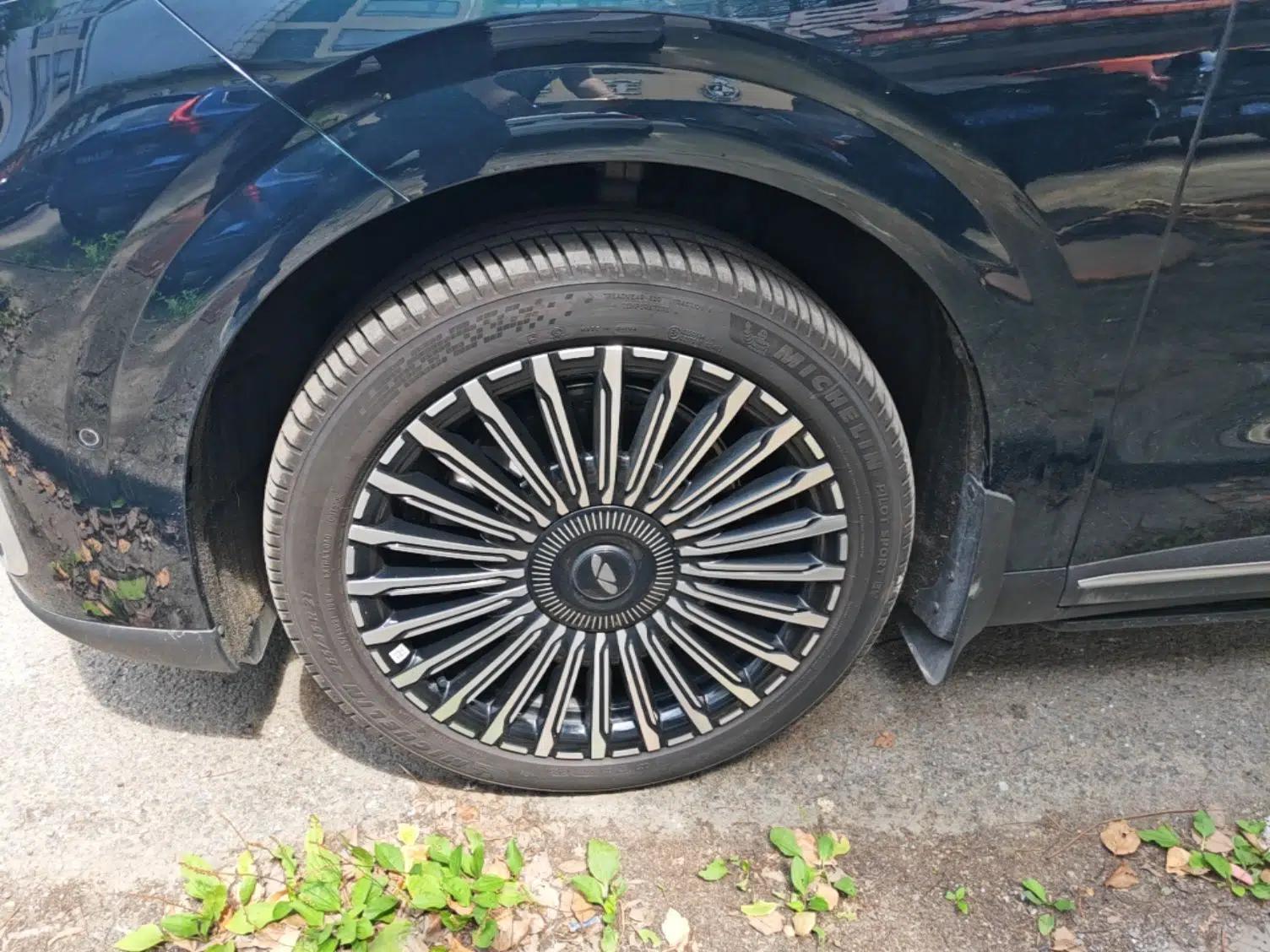 Chery Fengyun T11 2026 Model 220 All-Wheel Drive Family Fun Edition — миниатюра 10