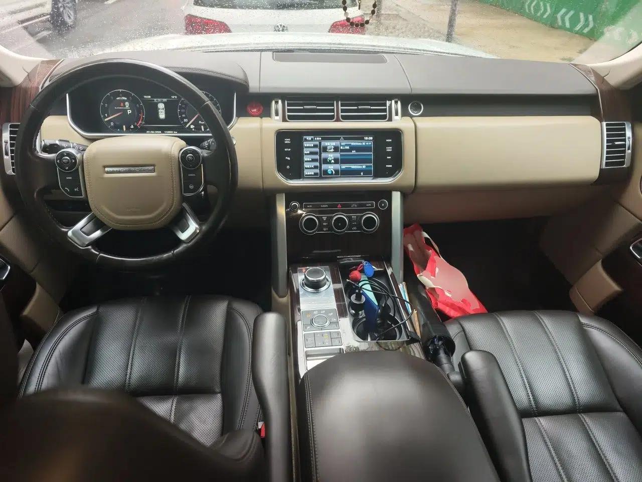 Land Rover Range Vogue 2015 3.0 V6 SC Vogue — миниатюра 9