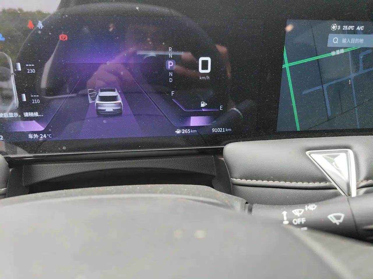 Venucia V 2021 260T Idol Edition — миниатюра 12