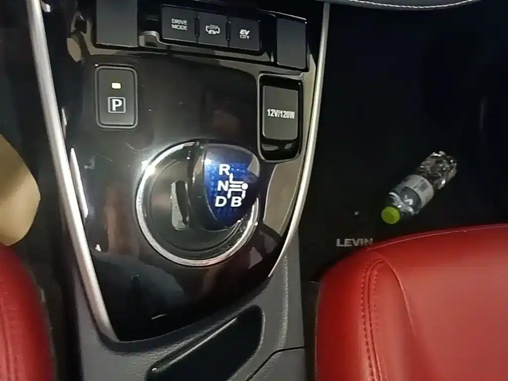 Levin Hybrid E+ 2019 1.8PH GS E-CVT Elite Edition — миниатюра 14