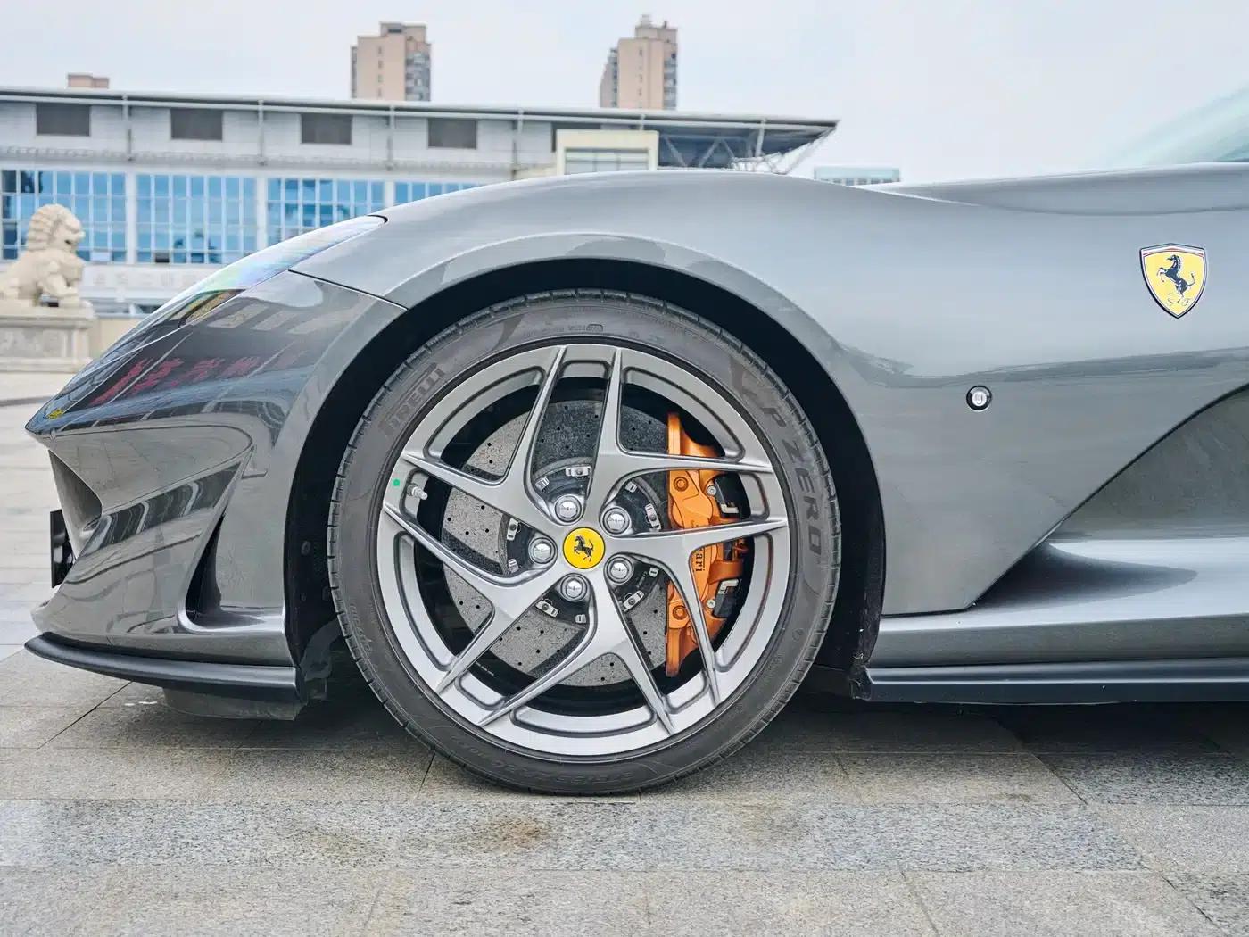 Ferrari 812 2017 6.5L Superfast — миниатюра 4