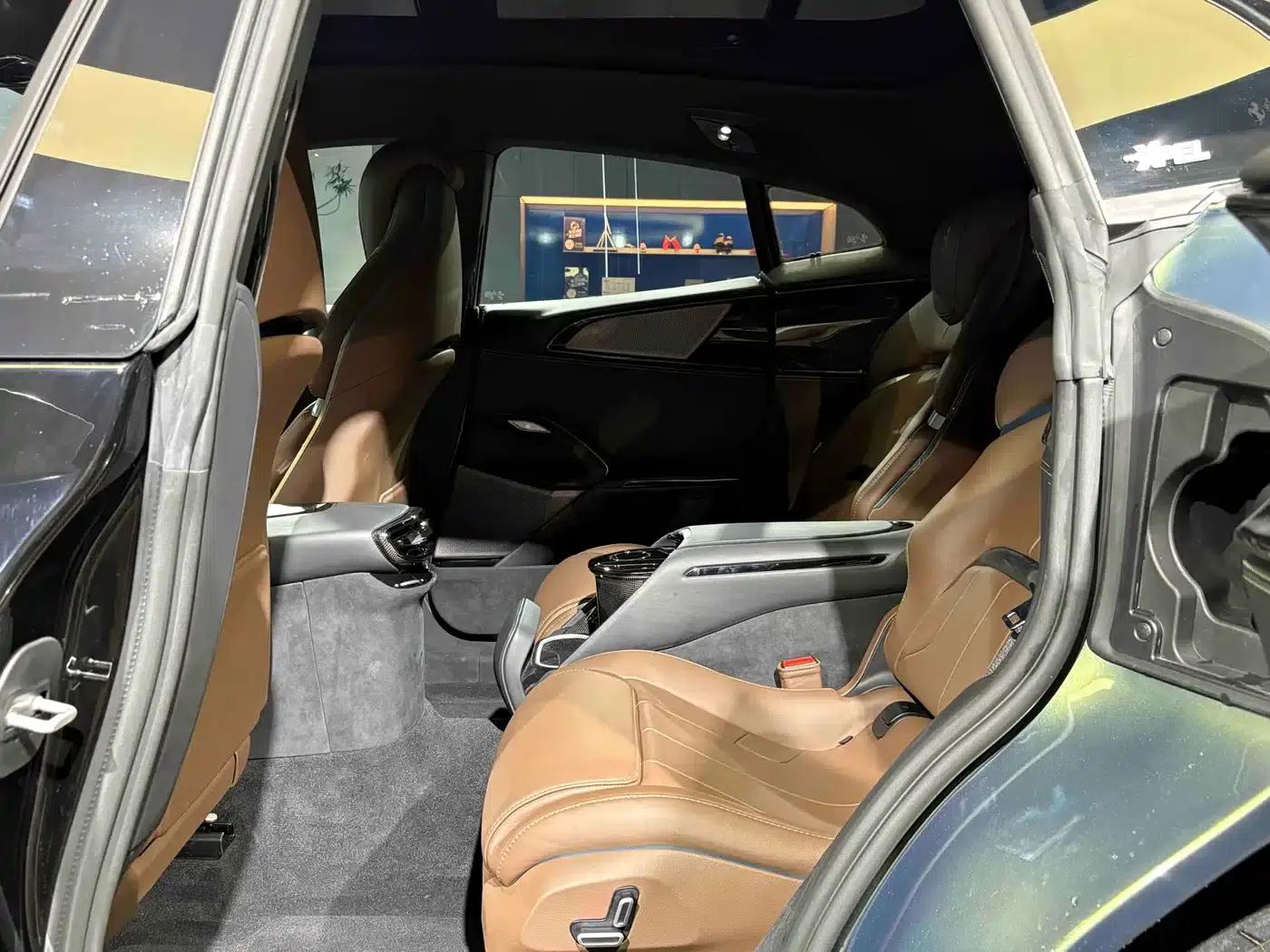 2023 Purosangue 6.5L V12 — миниатюра 13