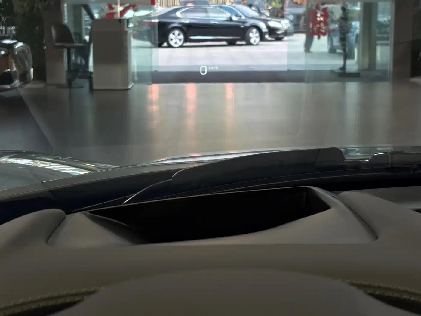 2023 Purosangue 6.5L V12 — миниатюра 23