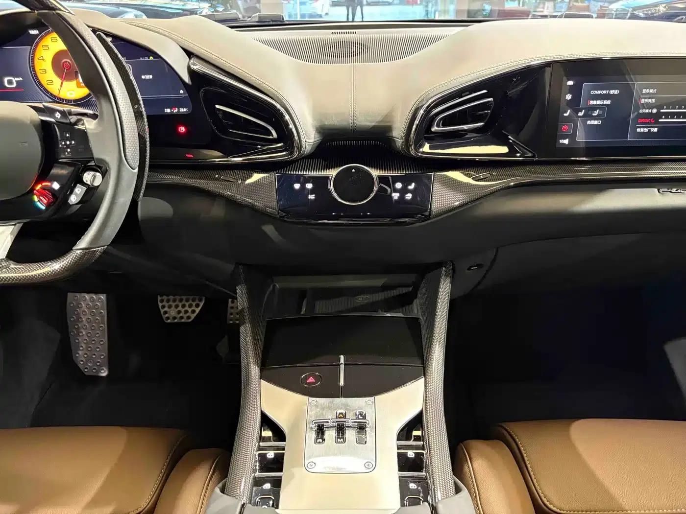 2023 Purosangue 6.5L V12 — миниатюра 25
