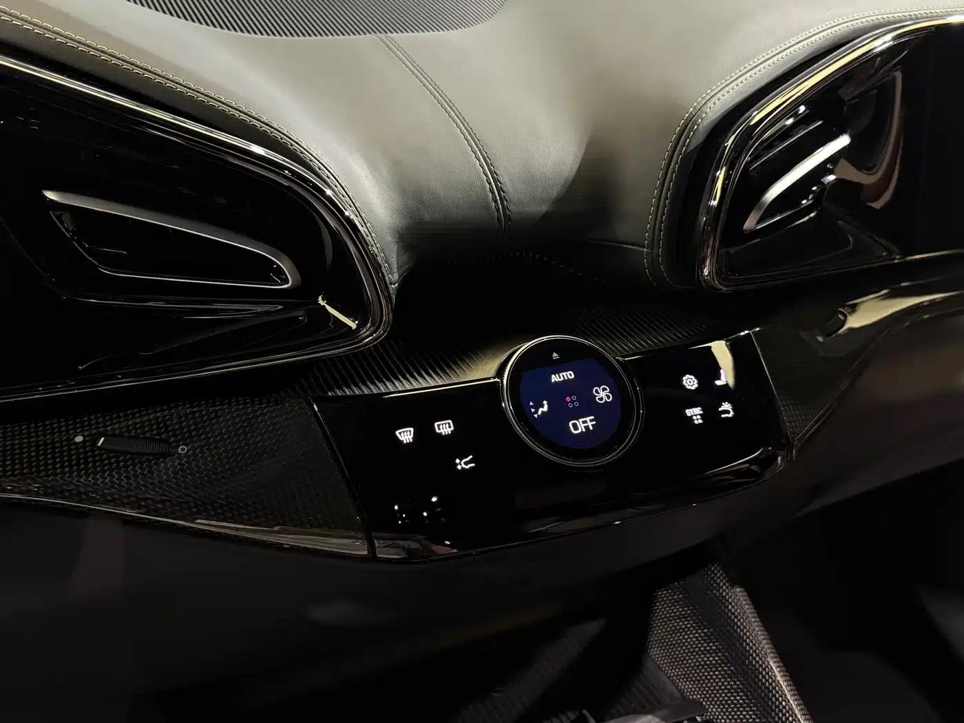 2023 Purosangue 6.5L V12 — миниатюра 41