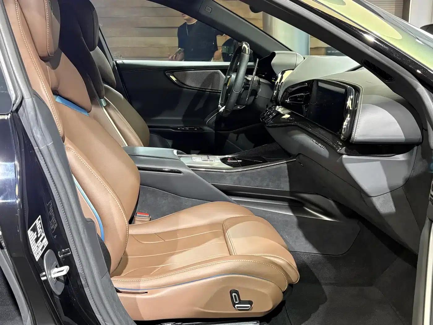 2023 Purosangue 6.5L V12 — миниатюра 49