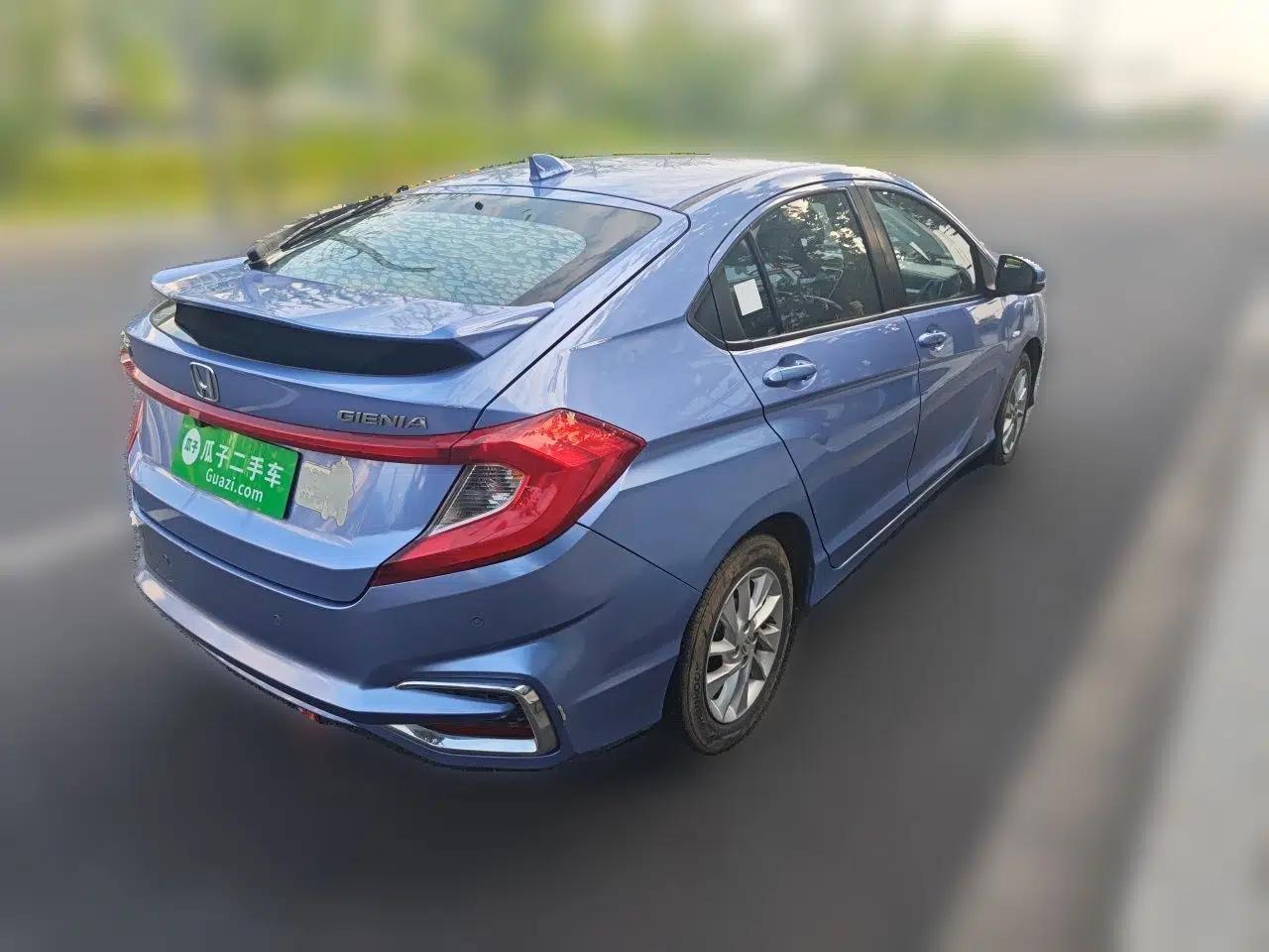 Honda Gienia 2017 1.5L CVT Comfort Version — миниатюра 6
