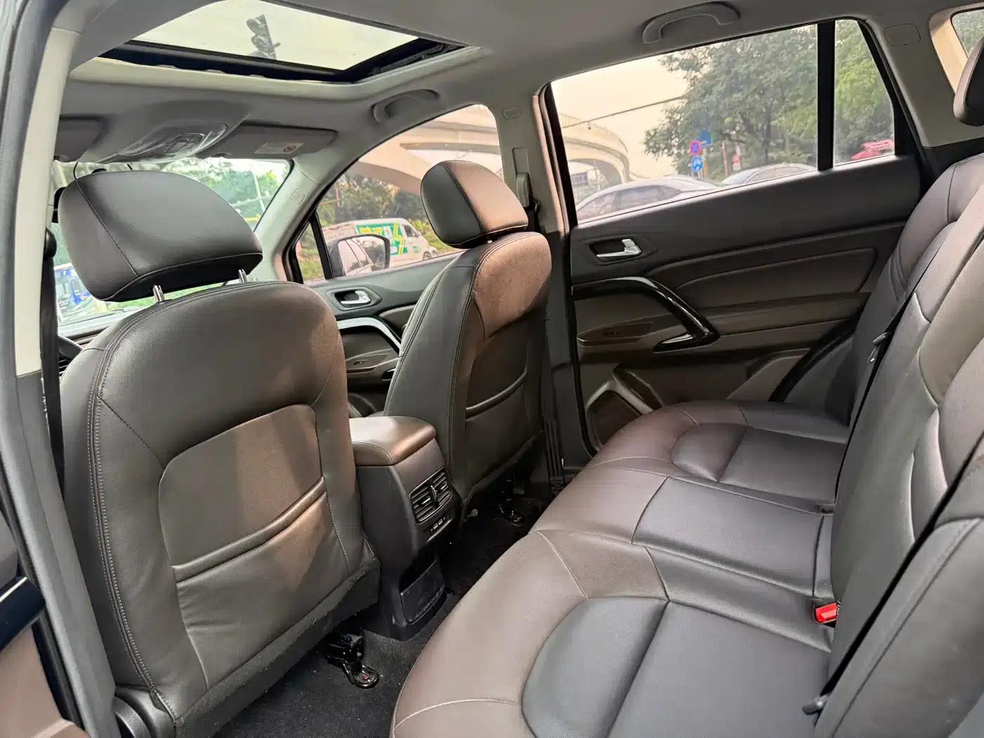 Trumpchi GS4 PHEV 2019 1.5L Smart Edition — миниатюра 11