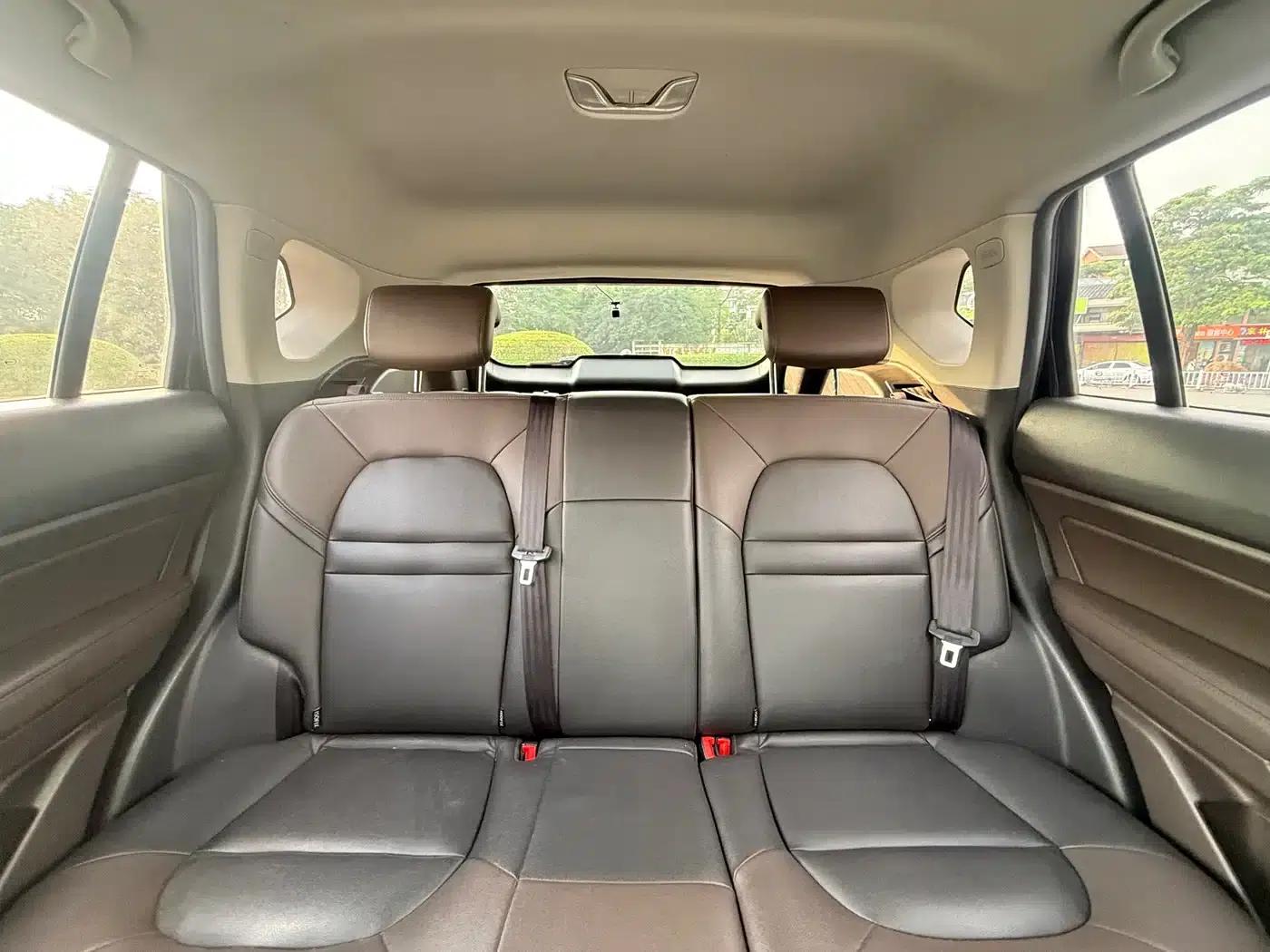 Trumpchi GS4 PHEV 2019 1.5L Smart Edition — миниатюра 12