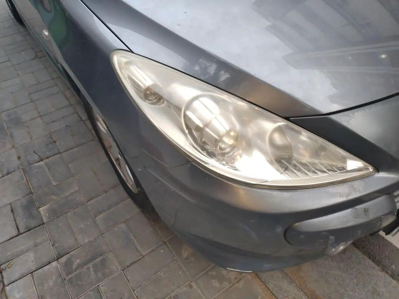 Peugeot 307 2010 Hatchback 1.6L Automatic Comfort Edition — миниатюра 7