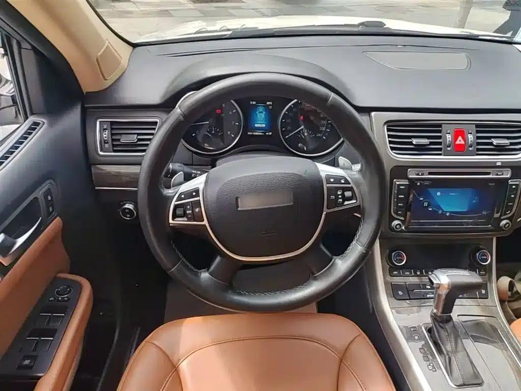 Haval H8 2015 2.0T 2WD Elite — миниатюра 11